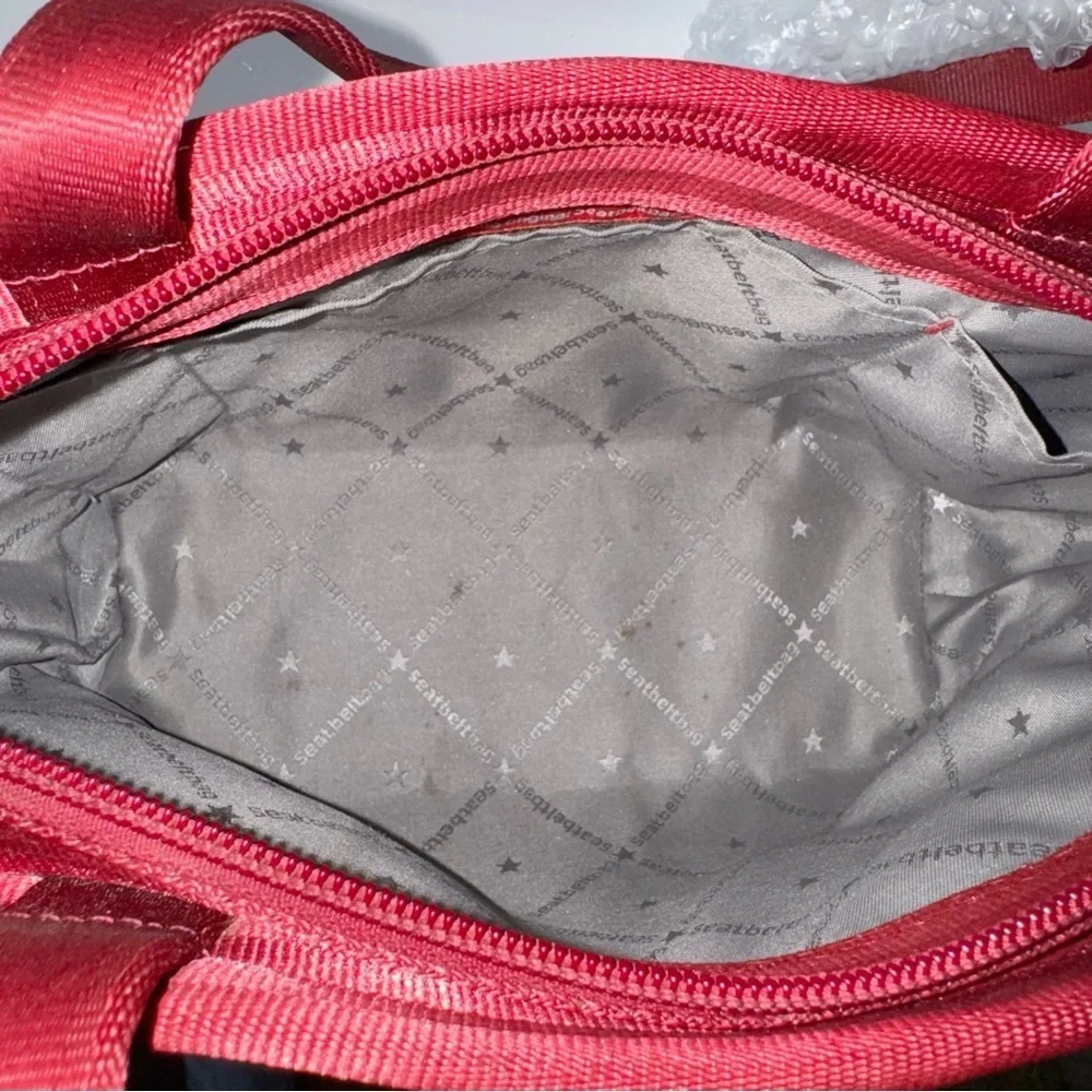 Y2K Harvey's The Original Red Seatbelt Bag Shoulder Y2K Contemporary